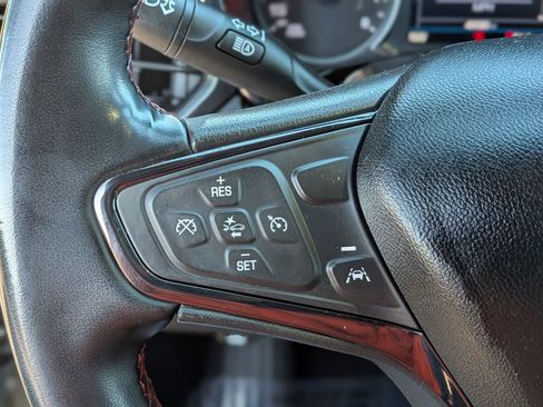 Certified 2023 Chevrolet Equinox RS image 21