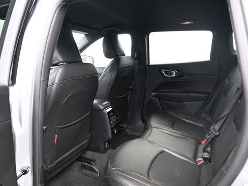 Used 2025 Jeep Compass Trailhawk w/ Trailer Tow Group image 29