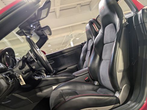 Used 2015 Porsche Boxster GTS image 5