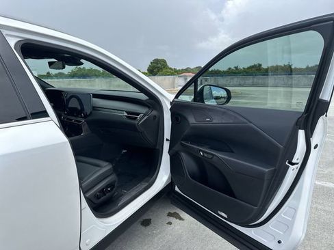Used 2023 Lexus RX 350 FWD w/ Cold Area Package image 23