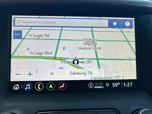 Used 2021 GMC Acadia AT4 w/ Technology Package image 9