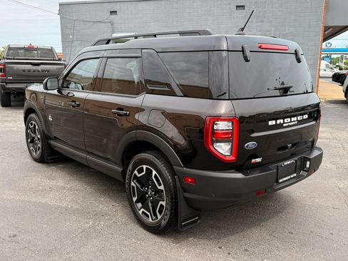Used 2021 Ford Bronco Sport Outer Banks AWD/4WD image 2