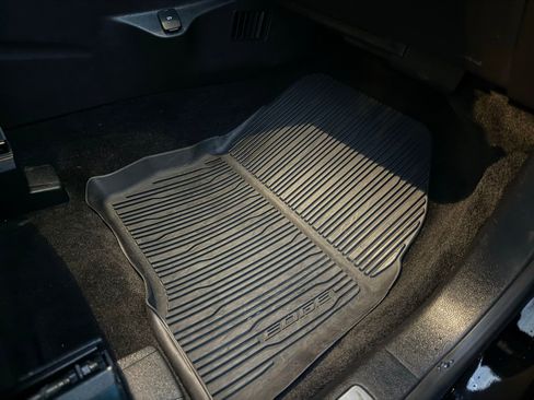 Used 2018 Ford Edge Sport w/ Equipment Group 401A image 20