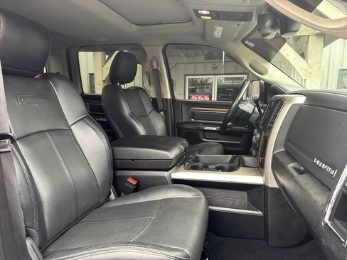 Used 2018 RAM 2500 Laramie w/ Snow Chief Group image 16