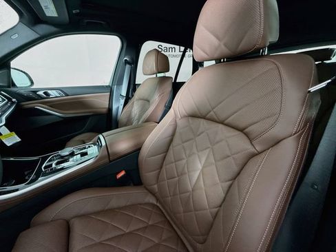 New 2026 BMW X5 xDrive50e AWD/4WD image 22