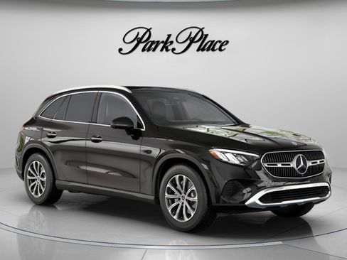 Certified 2026 Mercedes-Benz GLC 300 image 32