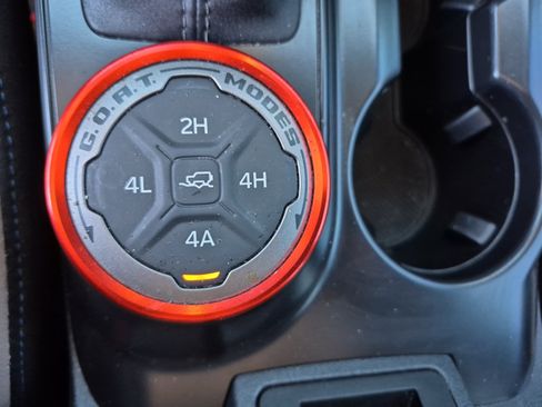 Used 2024 Ford Bronco Wildtrak AWD/4WD image 33