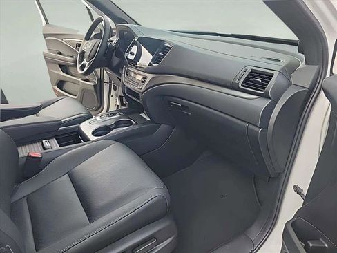 Used 2023 Honda Passport EX-L image 29