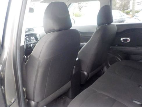 Used 2018 Kia Soul w/ Convenience Package image 20