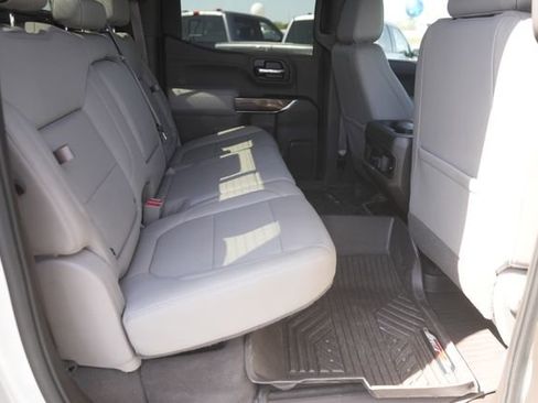 Used 2022 Chevrolet Silverado 1500 LT Trail Boss w/ Convenience Package II image 15