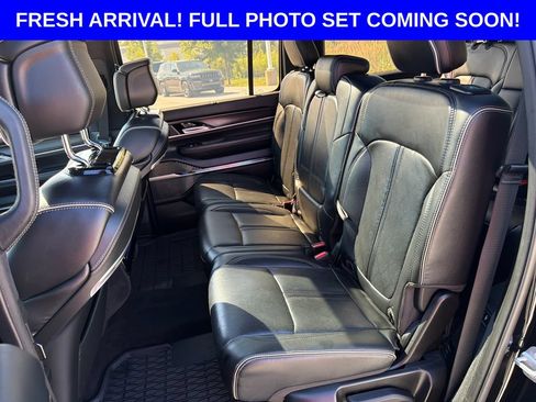 Used 2024 Jeep Grand Wagoneer Series II Obsidian w/ Quick Order Packagew 28T AWD/4WD image 26