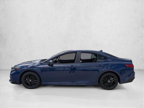 New 2026 Toyota Camry SE FWD image 5