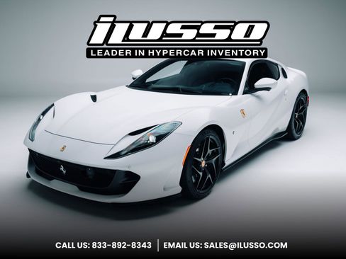 Used 2019 Ferrari 812 Superfast image 1