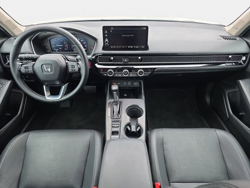 Used 2024 Honda Civic Touring image 9