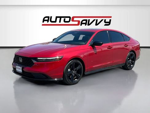 Used 2024 Honda Accord Sport image 3