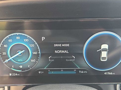 Used 2023 Hyundai Elantra Limited FWD image 23