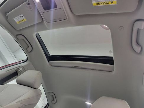 Certified 2024 Honda Accord EX image 22