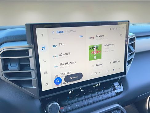 New 2026 Toyota Tundra Limited AWD/4WD image 22
