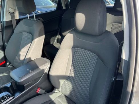 Certified 2024 Kia Sportage LX image 13