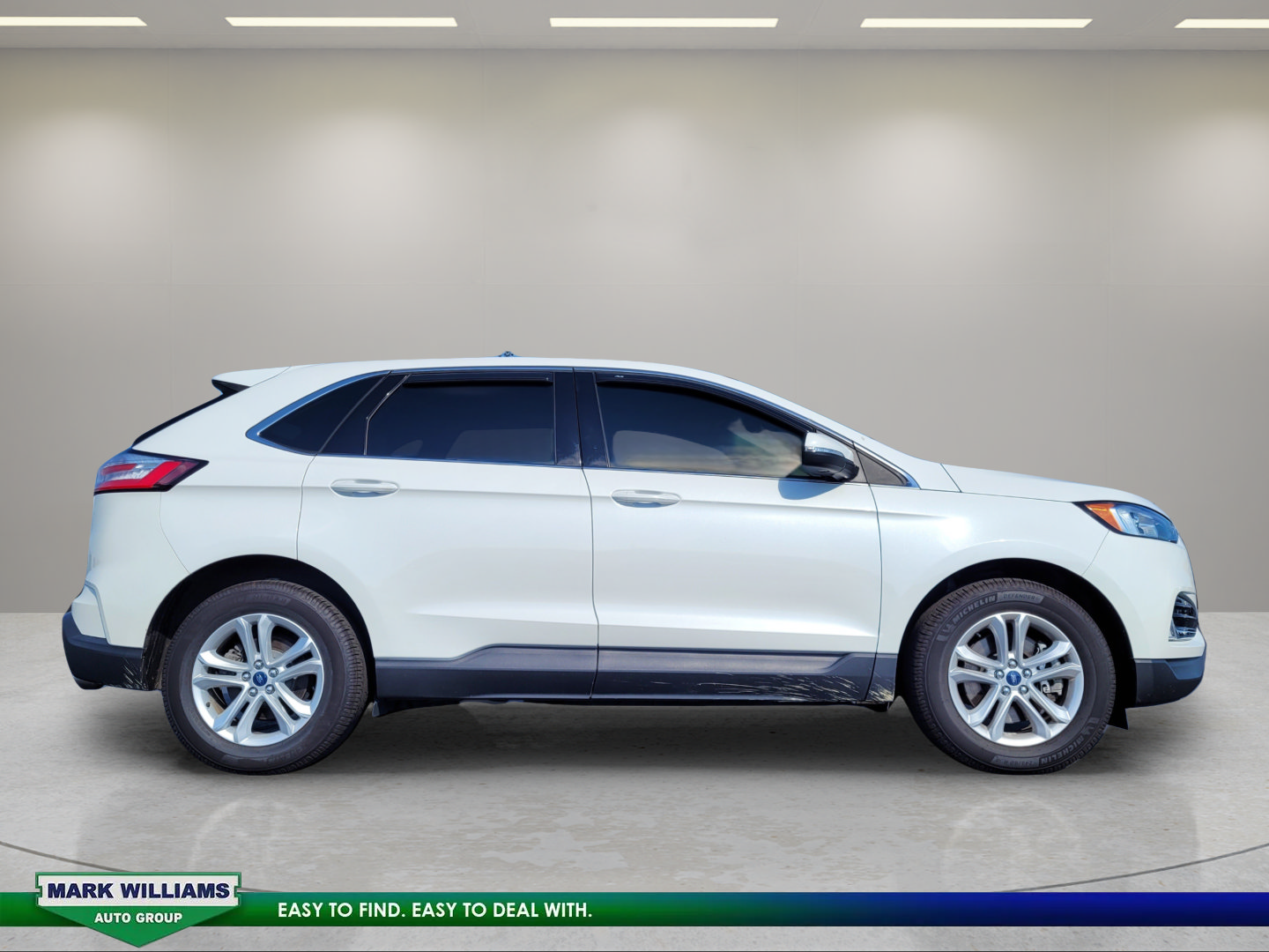 Used 2020 Ford Edge SEL w/ Convenience Package AWD/4WD image 2