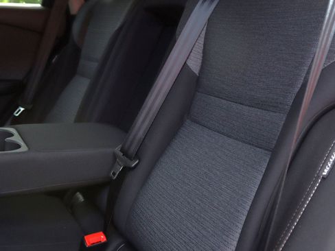 Used 2023 Nissan Rogue SV image 20