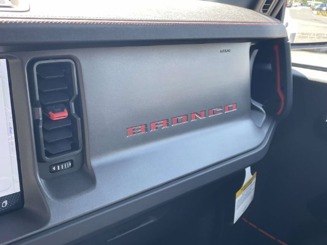 New 2026 Ford Bronco Raptor AWD/4WD image 35