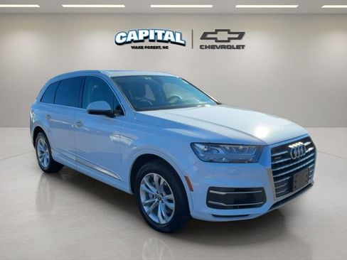 Used 2019 Audi Q7 2.0T Premium w/ Cold Weather Package image 7