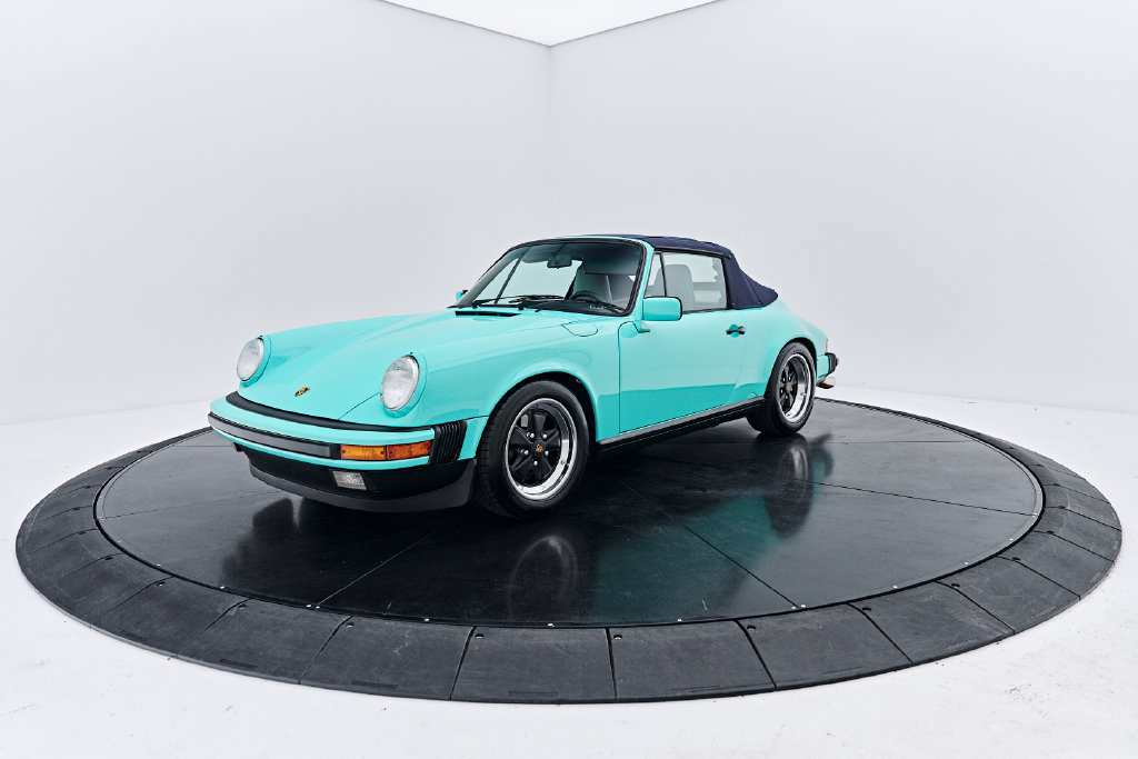 Used 1988 Porsche 911 Carrera RWD image 5