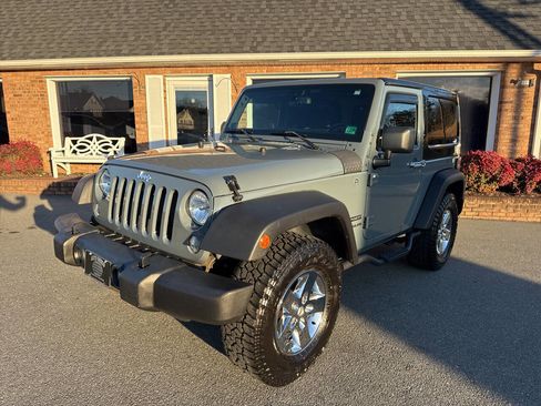 Used 2014 Jeep Wrangler Sport w/ Quick Order Package 24S image 3