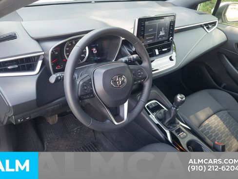 Used 2022 Toyota Corolla SE FWD image 5