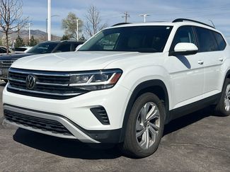 Certified 2021 Volkswagen Atlas SE video 1