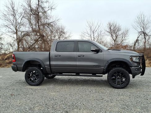 Used 2020 RAM 1500 Laramie image 30