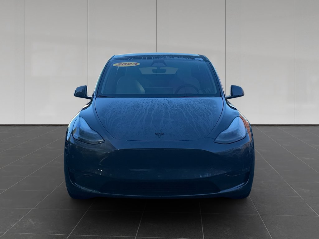 Used 2023 Tesla Model Y Performance AWD/4WD image 9