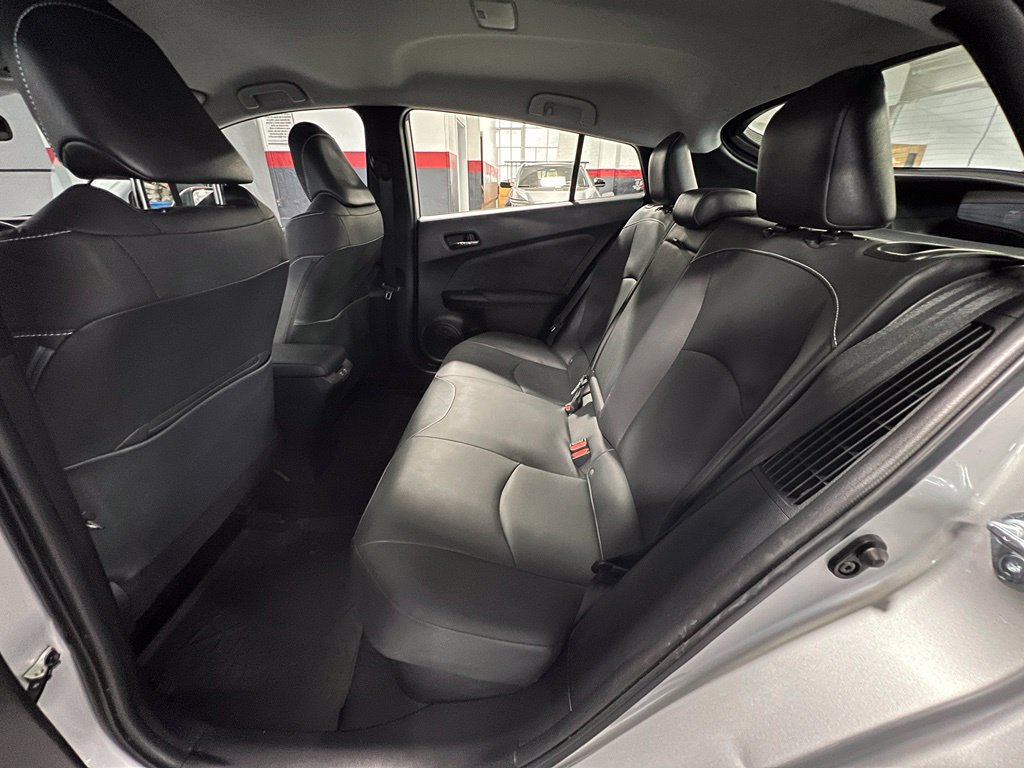 Certified 2021 Toyota Prius Prime XLE FWD image 18