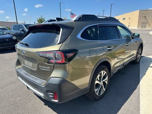 Used 2022 Subaru Outback Touring XT AWD/4WD image 4