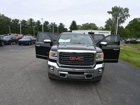Used 2016 GMC Sierra 2500 SLT w/ Duramax Plus Package AWD/4WD image 36