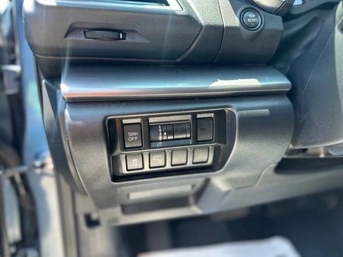 Used 2018 Subaru Impreza 2.0i Limited w/ 50th Anniversary Edition image 45