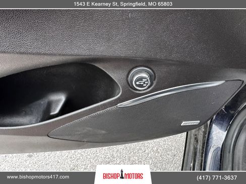 Used 2020 Buick Enclave Essence w/ Sound and Sites Package AWD/4WD image 34