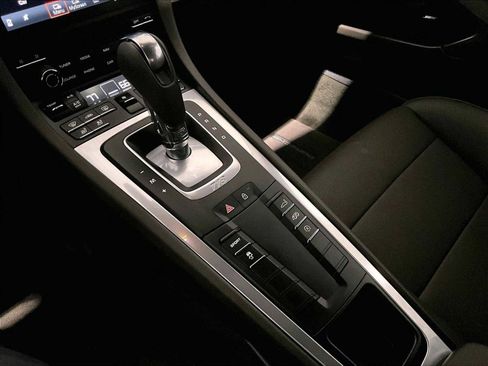 Used 2025 Porsche 718 Cayman w/ Premium Package image 20