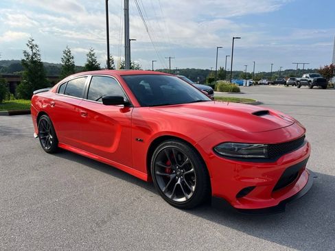 Used 2023 Dodge Charger R/T w/ Plus Group RWD image 2