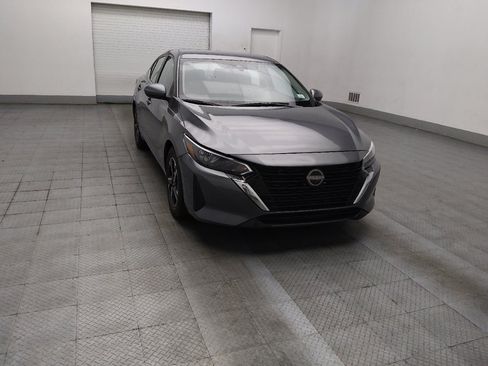 Used 2025 Nissan Sentra SV FWD image 13