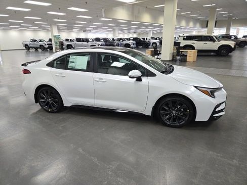 New 2026 Toyota Corolla XSE image 6