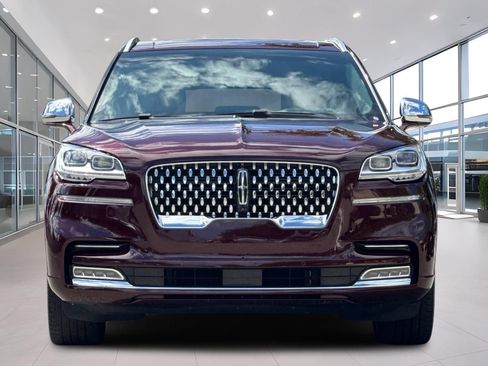Certified 2022 Lincoln Aviator Black Label AWD/4WD image 9