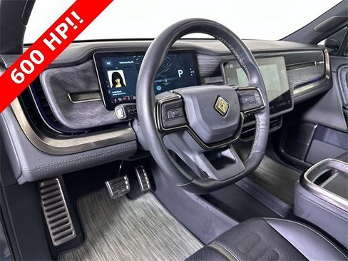 Used 2022 Rivian R1T Adventure image 10