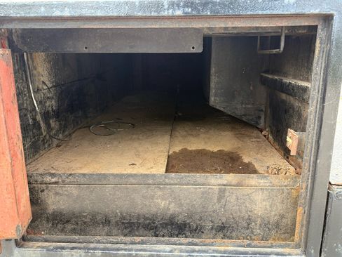 Used 2000 Ford F550 2WD Regular Cab Super Duty image 15