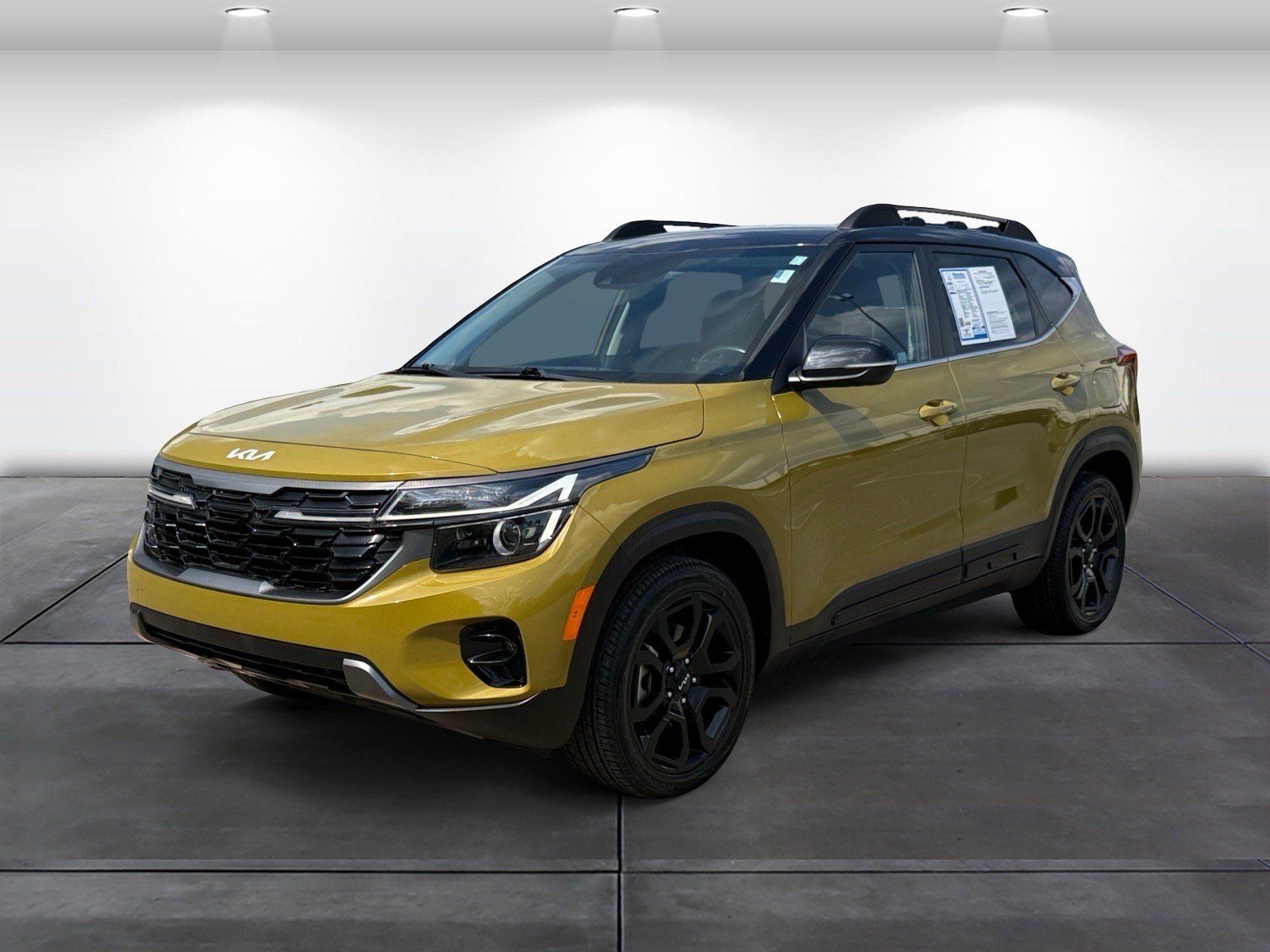 Used 2024 Kia Seltos X-Line AWD/4WD image 4
