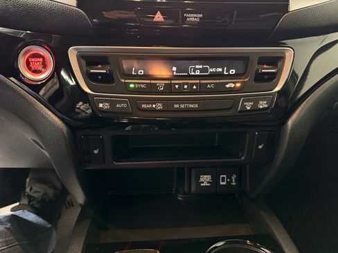 Used 2020 Honda Ridgeline RTL-E image 27