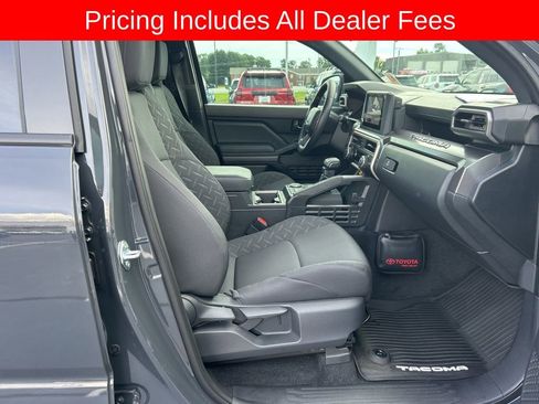 Used 2026 Toyota Tacoma SR5 RWD image 18