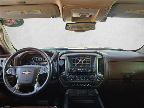 Used 2016 Chevrolet Silverado 2500 High Country w/ Duramax Plus Package AWD/4WD image 14