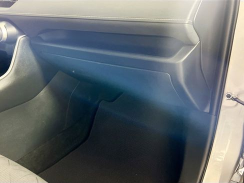 Used 2019 Toyota RAV4 XLE image 35